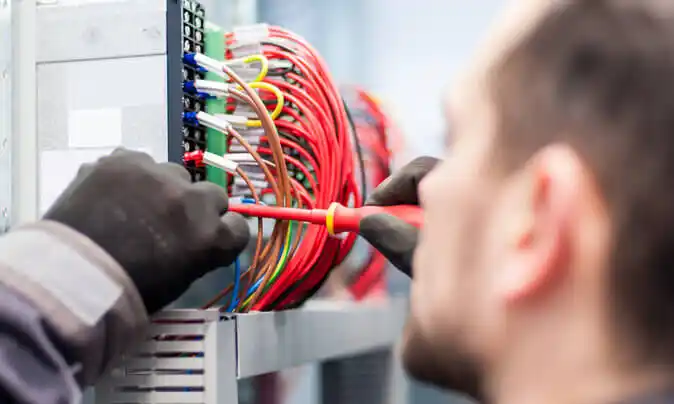 electrician Eatons Neck